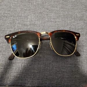 Ray Ban Clubmaster Gold Sunglasses